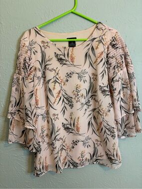 new directions Light Pink Botanical Ruffle-Sleeve Blouse